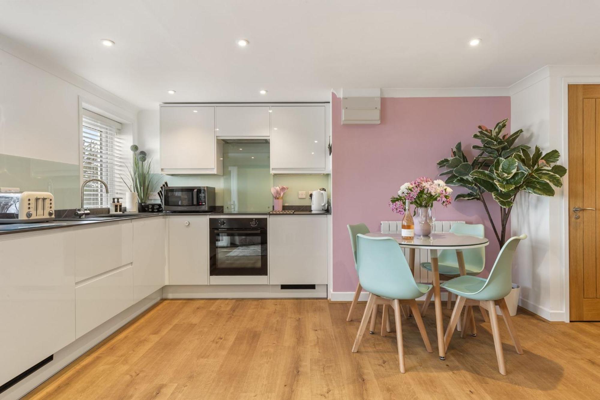 The Hidden Valley - A Stylish Rural Retreat, Perfect For Families St Clears Exterior foto